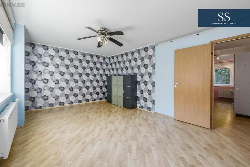 Bright Apartment Near Bus Statioon Tallinn Extérieur photo