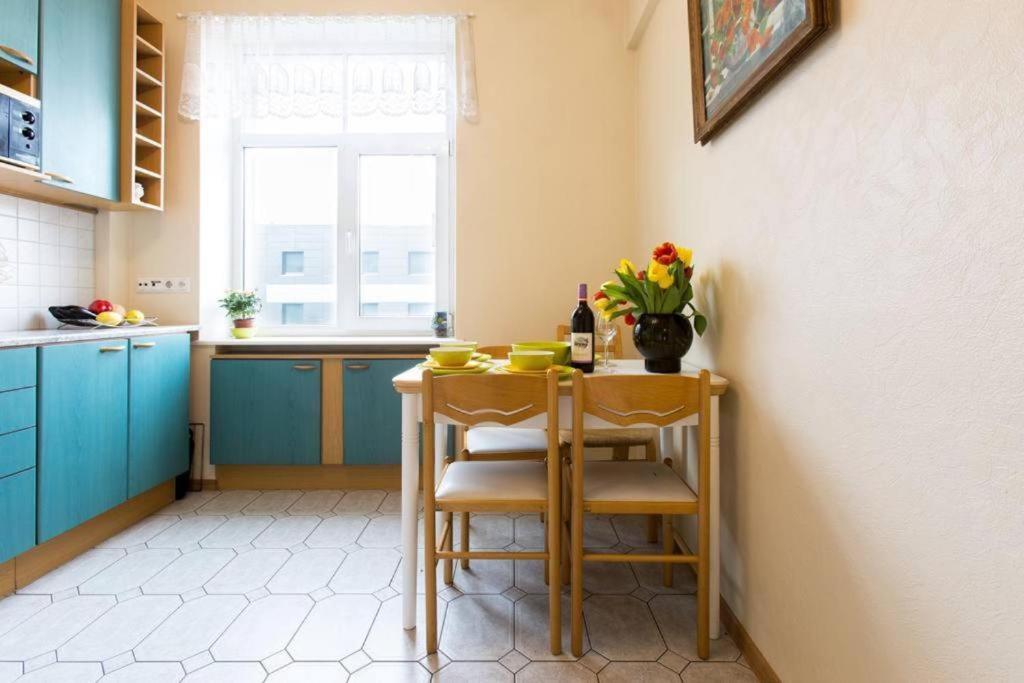 Bright Apartment Near Bus Statioon Tallinn Extérieur photo